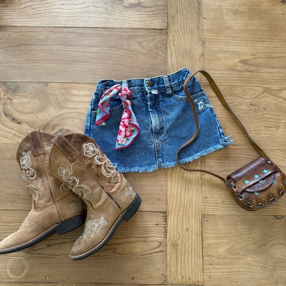 Vintage Guess Denim skirt